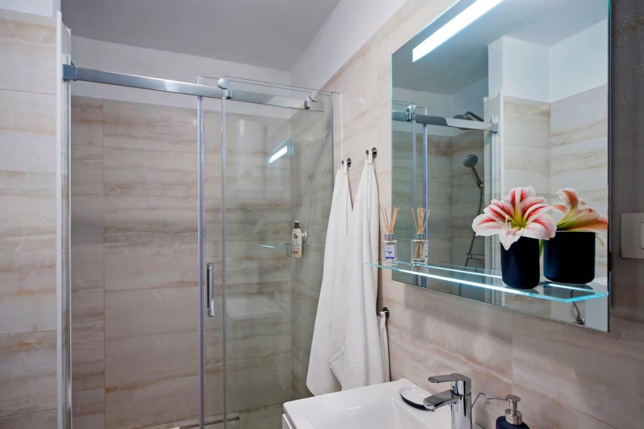 Apartment Anastasia Ровинь Экстерьер фото
